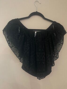 New made USA boutique small Black Crochet Off-Shoulder eyelet Women's crop Top